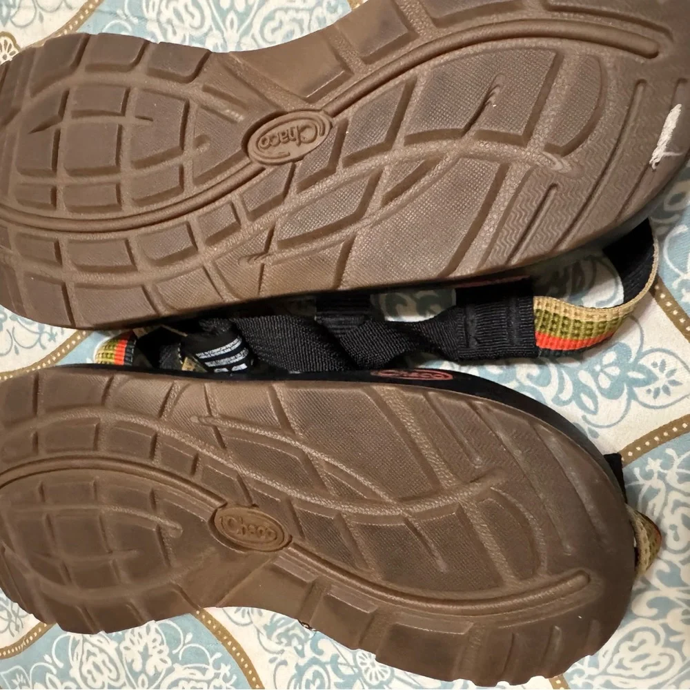 Chaco women’s Sandals - Black with Multicolor Straps - Picture 3 of 5